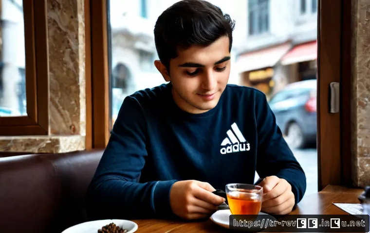 Home 17 리버스 1999 유저 인터뷰 프로젝트 - Photorealistic editorial-style user interview in a warm Istanbul café, young adult Turkish mobile ga...